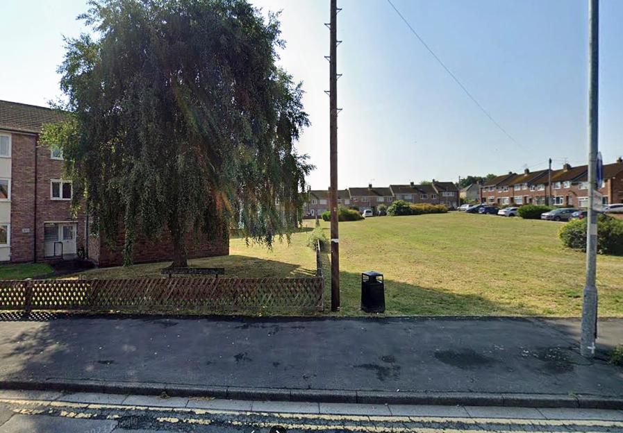Mom Hit with Shocking £5,000 Fine for Tossing Packaging in Park Bin—But It Wasn't 'Public Litter'!