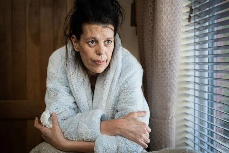 My ‘classic’ cancer symptoms were dismissed as an STI for a year – now I’m in constant pain and can’t care for my kids