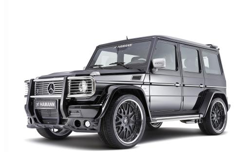 Black Mercedes Benz G Wagon.