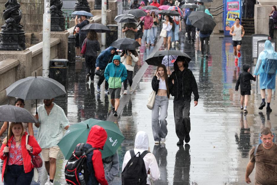 UK weather: Met Office issues yellow thunderstorm warning with over two inches of rain set to fall in just two hours