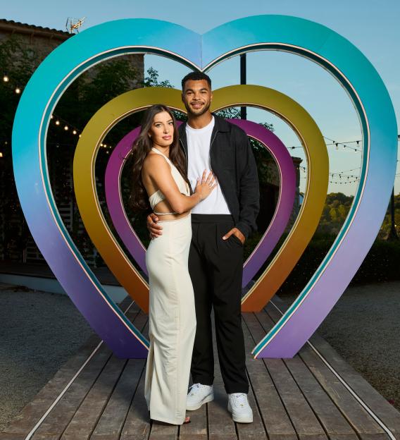 Yasmin Pettet and Jamie Rhodes from Love Island.