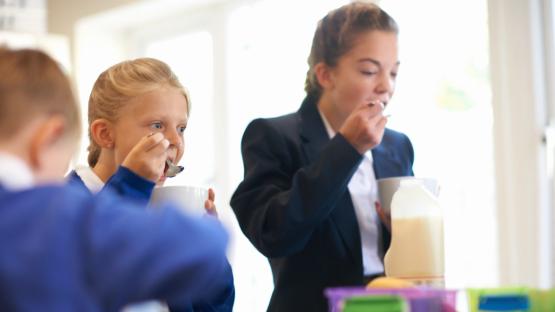Hard-up parents promised savings of up to £8,000 a year as hundreds of schools open free breakfast clubs