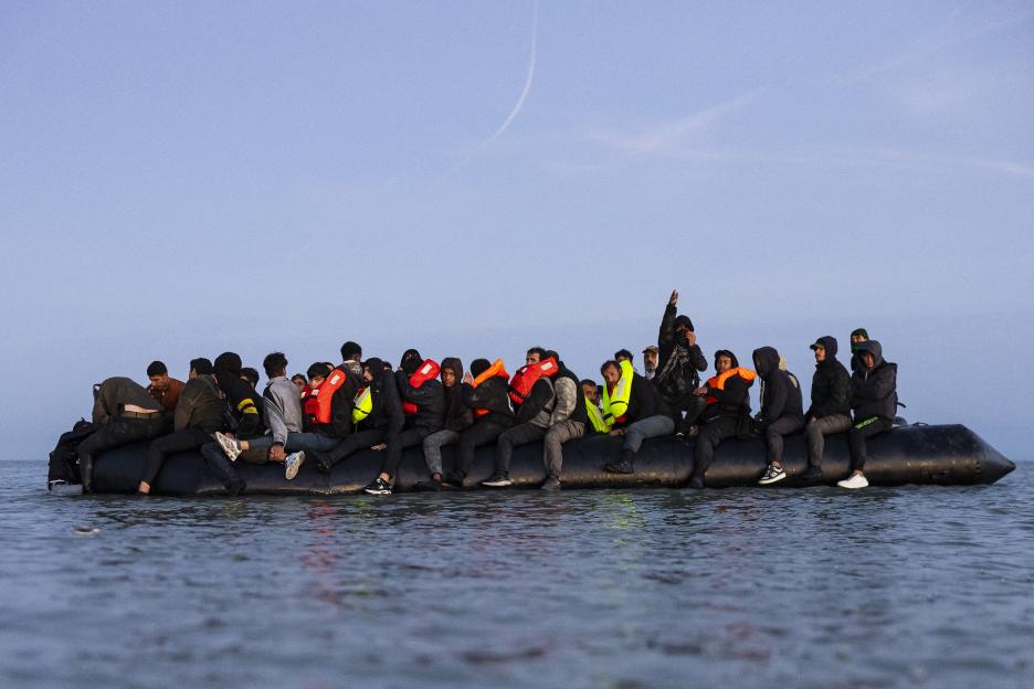 Almost 1,100 small boat migrants cross Channel in one DAY – despite deportation of third person back to France