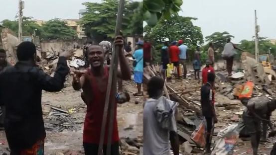 Mechanics displaced as Lagos taskforce demolishes Ikeja automobile market