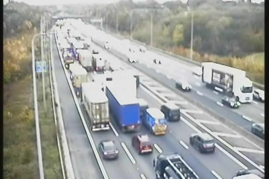 M25 Comes to a Standstill: Hour-Long Delays Follow Crash and Vehicle Fire