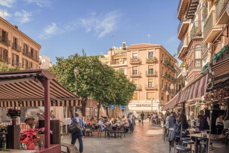Jet2 launches new holidays to one of Spain&#8217;s cheapest cities known as the &#8216;Garden of Europe&#8217; &#8211; with summer highs of 35C 3