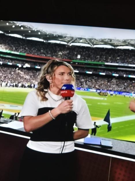 Awkward moment Sky Sports presenter is forced to hide her hand live on TV after broadcasting gaffe