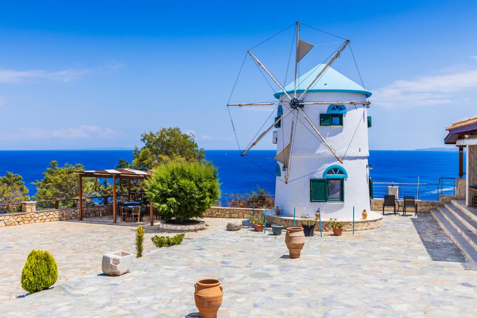 Five stunning European holidays that are cheaper than a UK train fare – with £2 prosecco and stunning beaches
