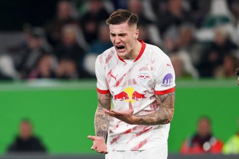 Benjamin Sesko of RB Leipzig reacting during a soccer match.