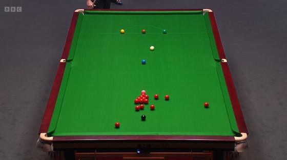 Ronnie O'Sullivan makes rare blunder in first break of World Snooker Championship semi-final.
