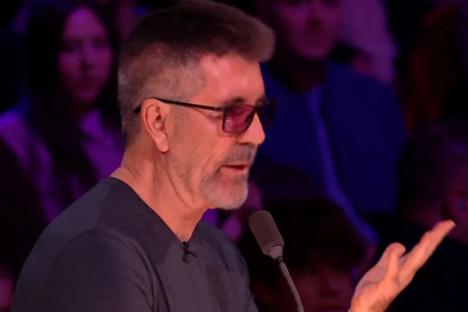Simon Cowell left fuming as BGT live semi-final thrown into chaos after act causes last minute line-up change