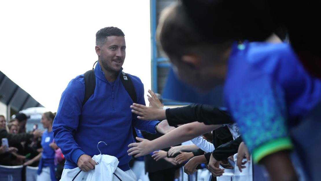 Chelsea vs Liverpool Legends LIVE: Follow Eden Hazard, John Terry, Diego Costa, and Robbie Keane as the Action Unfolds!