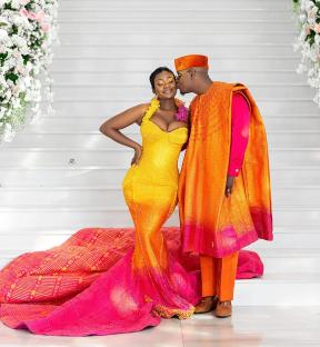  Teenah and Elvis’ Ghanaian Trad Was a Festival of Love and Colours