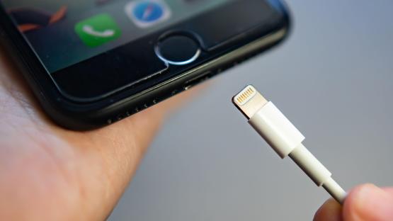 Apple’s two simple rules that instantly boost battery life – and why you must avoid common Wi-Fi mistake