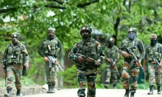 Indian troops clash with Maoist rebels, kill eight