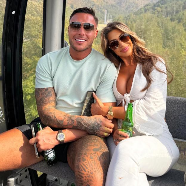 Chloe Ferry and her boyfriend in a cable car.