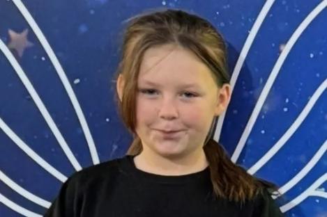 Urgent search for missing girl, 8, who suddenly disappeared in seaside town