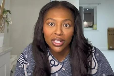 My mum fell pregnant with me at 12 – now I’m 26 & she’s 39…the truth about being raised by teens always surprises people