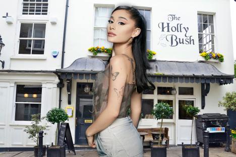 The surprising reason Ariana Grande has boosted profits at a London pub – just like Taylor Swift