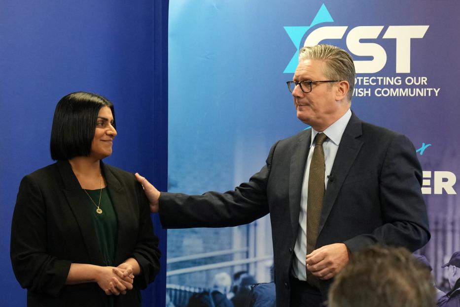 Keir Starmer: Sadiq Khan Was Mistaken to Defend 'From the River to the Sea' Chant, Calling It Racist