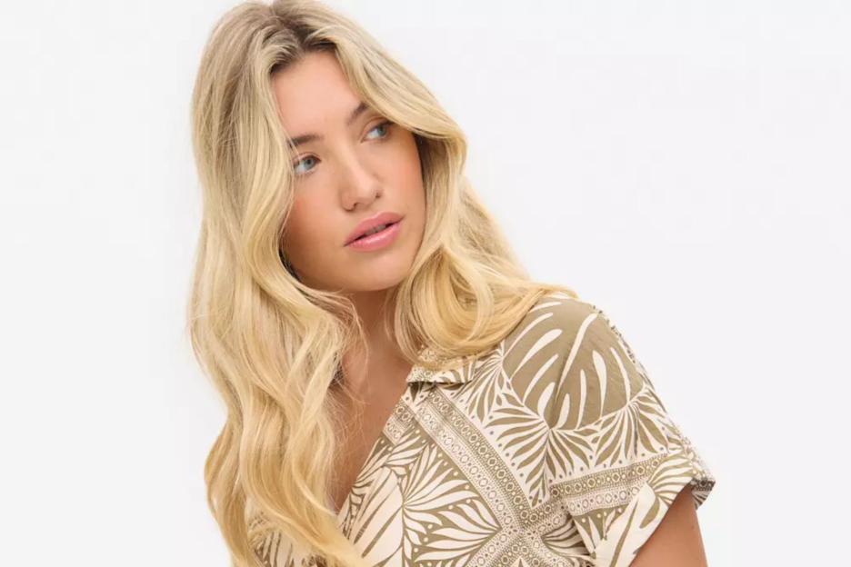 The five-star £26 dress that is selling fast at Sainsbury’s – it offers style & it’s perfect for summer getaways