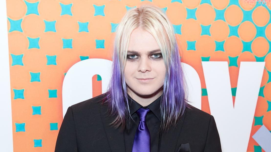 US rock star narrowly avoids death as tour bus bursts into flames as they sleep