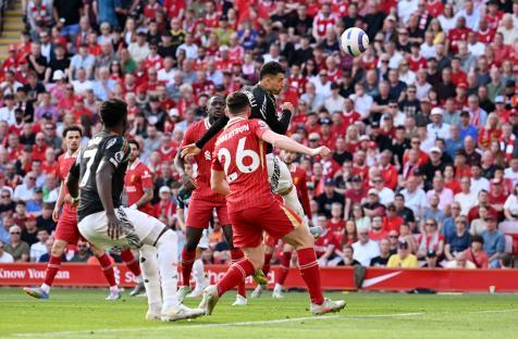 Gabriel Martinelli of Arsenal scoring a goal.