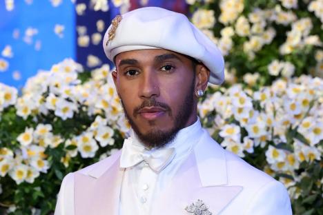 Lewis Hamilton risks reigniting bitter neighbour war as he makes new plans for £18million London mansion