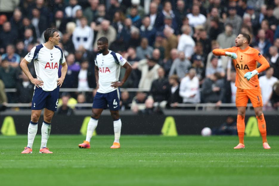 Tottenham Hotspur v Aston Villa, Premier League, Football, Tottenham Hotspur Stadium, London, UK - 19 Oct 2025