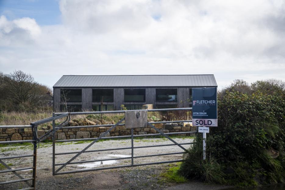 Locals demand £1M barn built without permission in Cornwall is torn down
