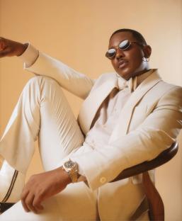 Cream Suit Never Looked This Cool! Timini Egbuson Is the Moment