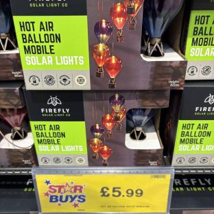 Hot air balloon solar lights mobile for £5.99.