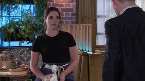 Amy Barlow tells Nick Tilsley she is quitting her job at the bistro.