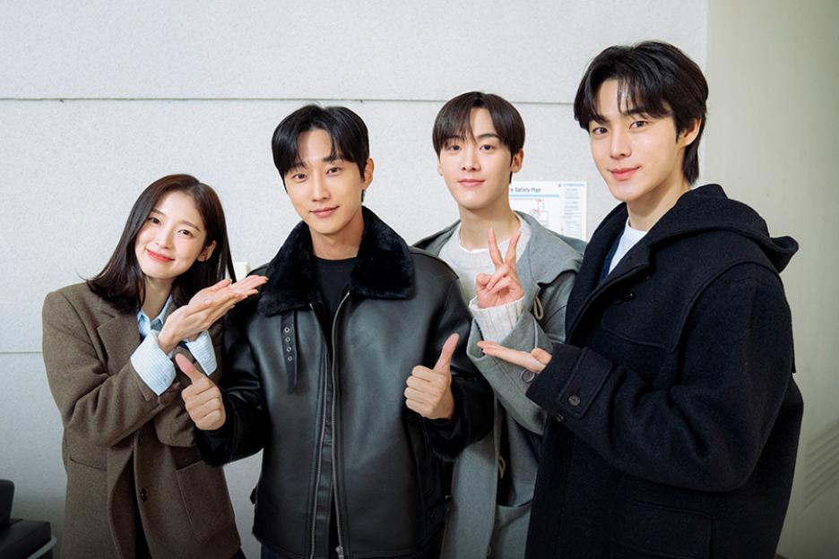 Jung Jinyoung Makes Special Cameo As Arin And Yoon San Ha’s Senior In “My Girlfriend Is The Man!”