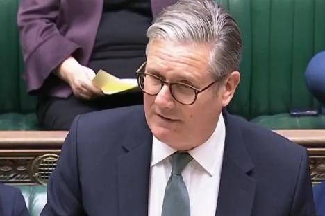 Keir Starmer SUSPENDS trade talks & slaps Israel with sanctions over ‘escalation’ of war in Gaza