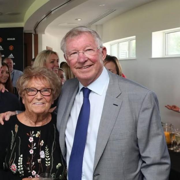 Photo of Sir Alex Ferguson and his wife.