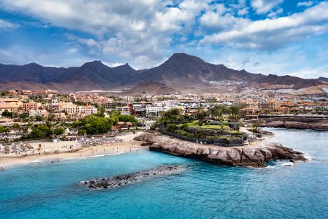 Playa del Duque is a magical beach, with golden sand and calm waves, situated in the popular town of Costa Adeje, in south Tenerife.