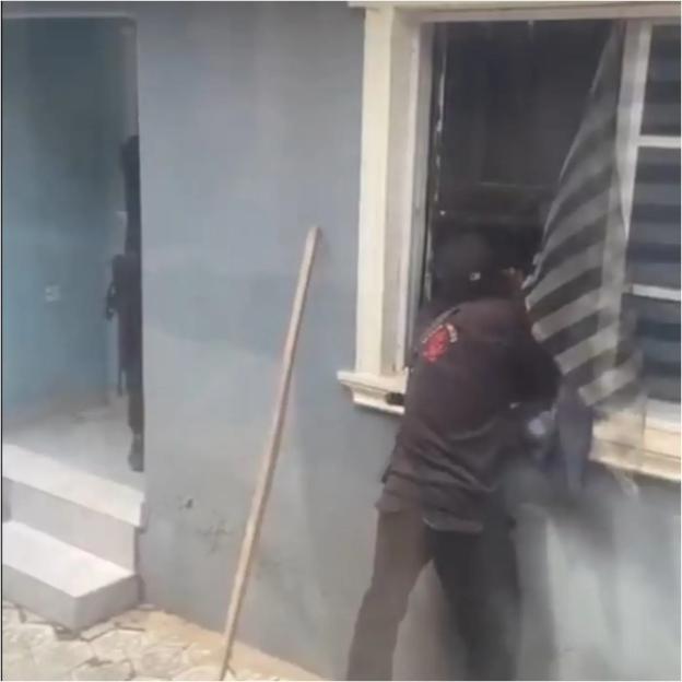 Ekiti: Police react to viral video of officers forcing entry into private residence