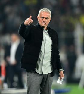 Jose Mourinho, Fenerbahce head coach, giving a thumbs up.
