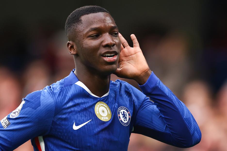 Moises Caicedo celebrating Chelsea's first goal.