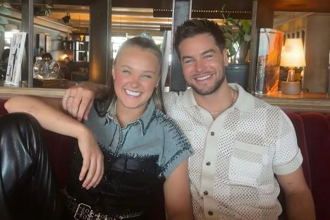 JoJo Siwa fans spot ‘giveaway clue’ she’s fallen for Chris Hughes – did you spot it?
