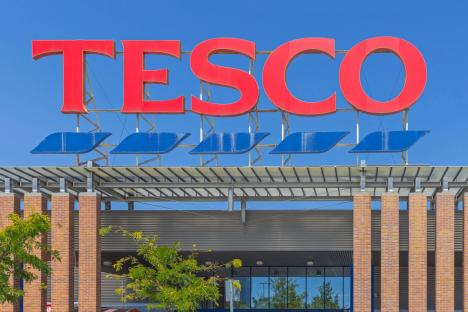 ‘What? That’s mad’ cry thrifty shoppers as they discover the easy way to get free gift cards whilst shopping at Tesco