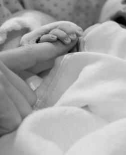'Hearts fuller than ever' - Max Verstappen & Kelly Piquet reveal birth of 1st baby with sweet pics hours before Miami GP,