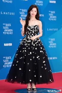 Stars Grace The Red Carpet At 61st Baeksang Arts Awards 59