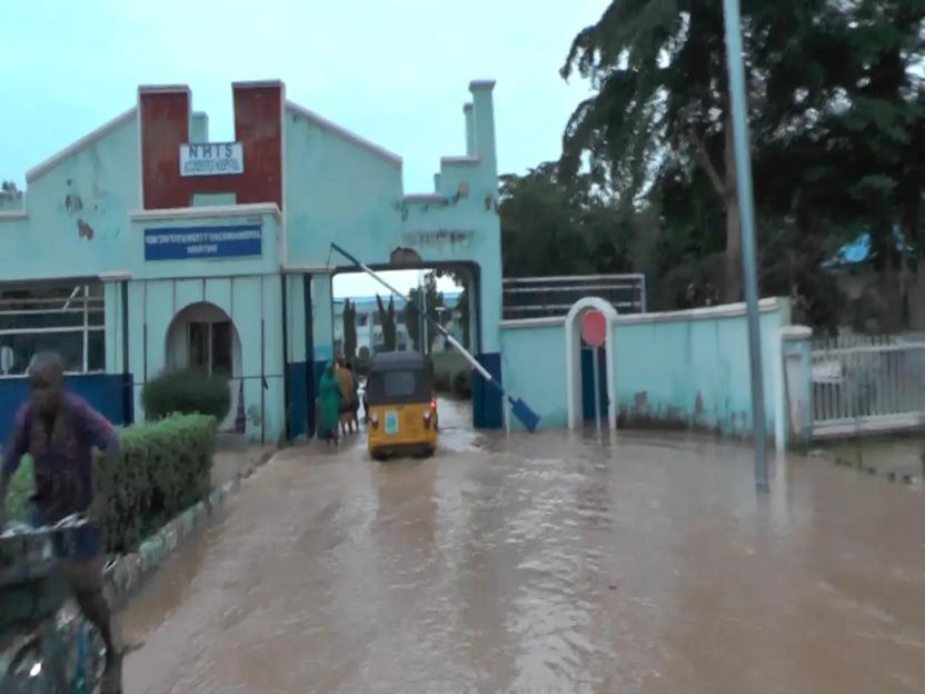 Flood takes over Yobe State University Teaching Hospital [PHOTOS]