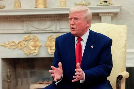 Trump fumes at Jeff Bezos over Amazon’s tariffs move