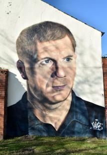 Mural of a former Manchester United and England player.