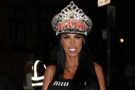 Katie Price puts on very glam display in crop top and sparkly ‘Pricey’ crown after drag show performance