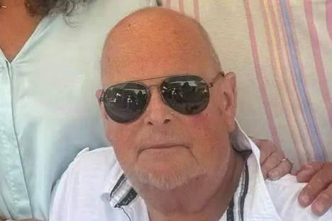 Presenter James Whale celebrates heartbreaking ‘last birthday’ surrounded by loved ones after stopping cancer treatment