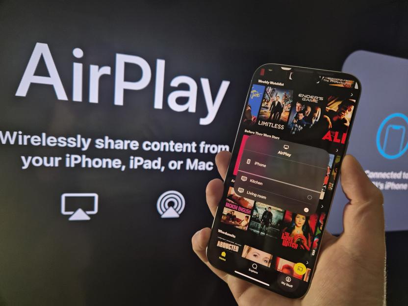 AirPlay screen mirroring from iPhone to TV.